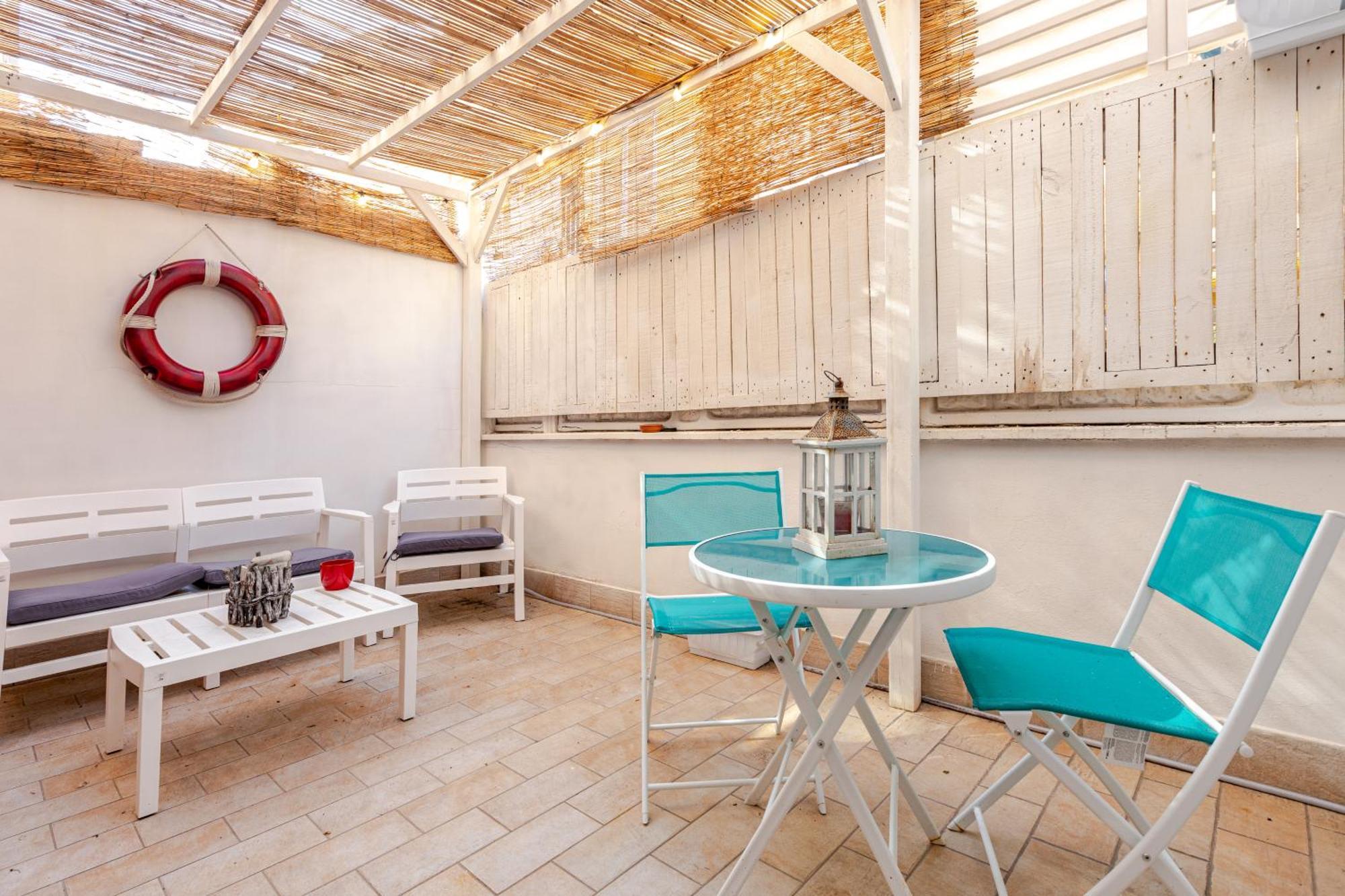Appartamento 50 Mt Dal Mare Lido di Ostia Luaran gambar